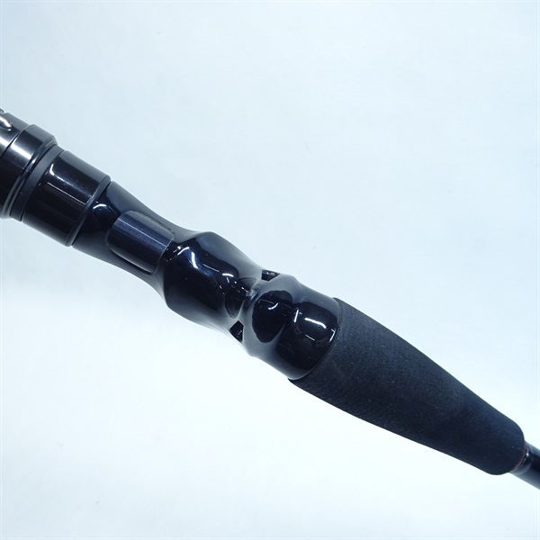 １７ＨＲＦ７３ＭＨＨＢ